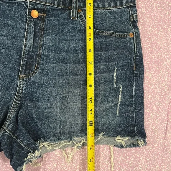 Universal Thread Vintage Midi Jean Shorts - Size 14/32R - Picture 8 of 9